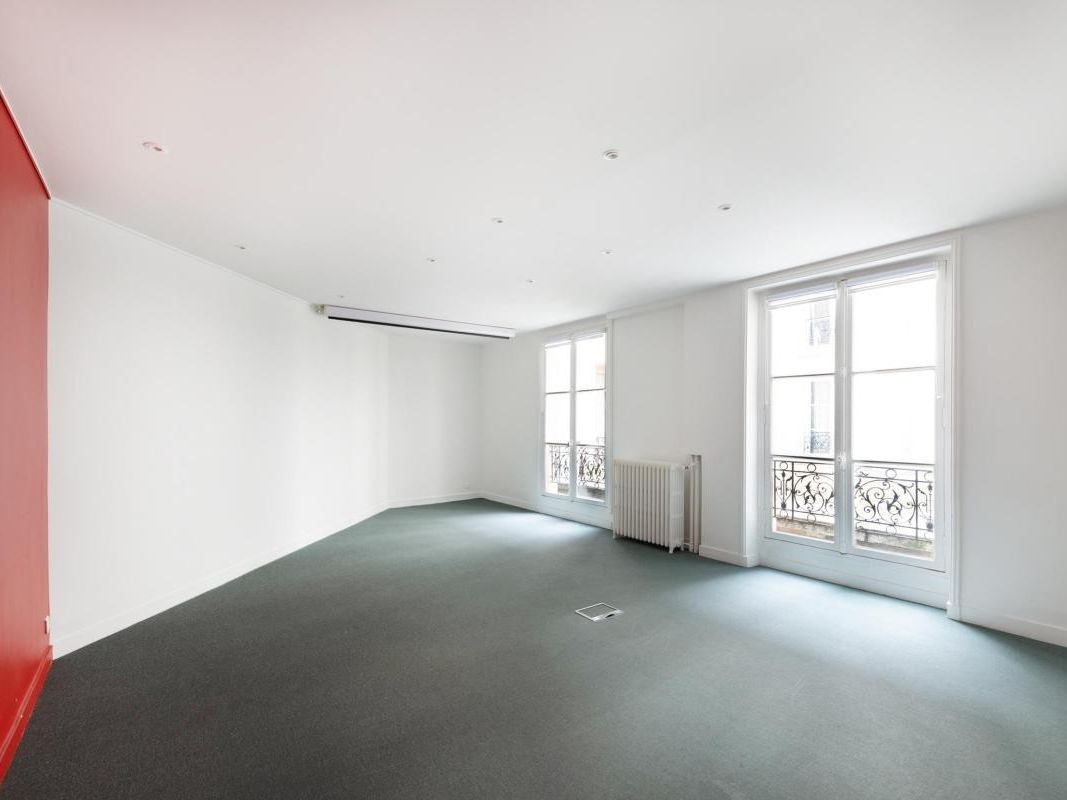 Location bureaux 306 m² non divisibles