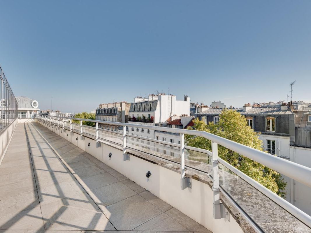 Location bureaux 2121 m² non divisibles