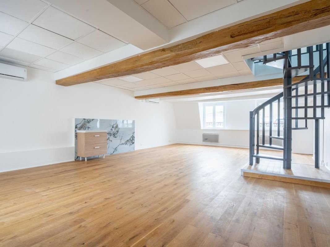 Location bureaux 124 m² non divisibles