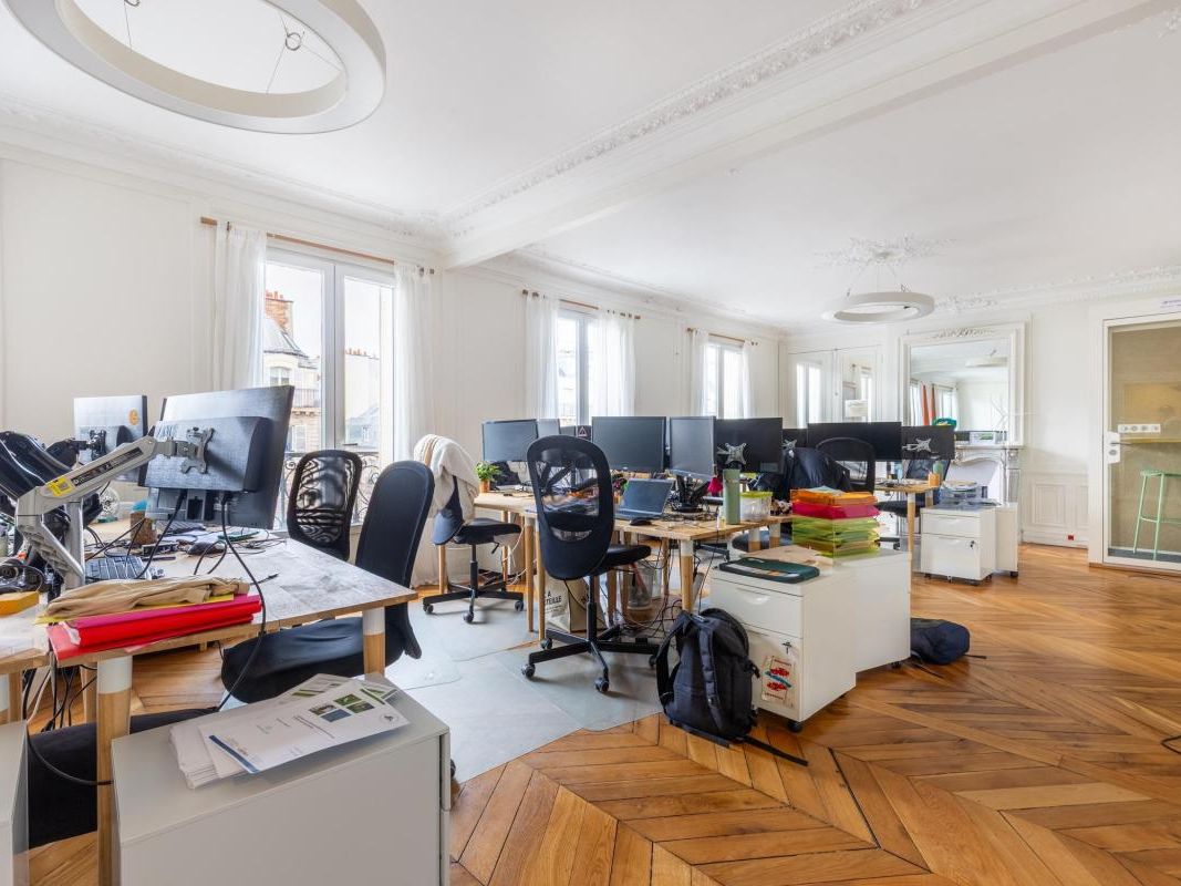 Location bureaux 210 m² non divisibles