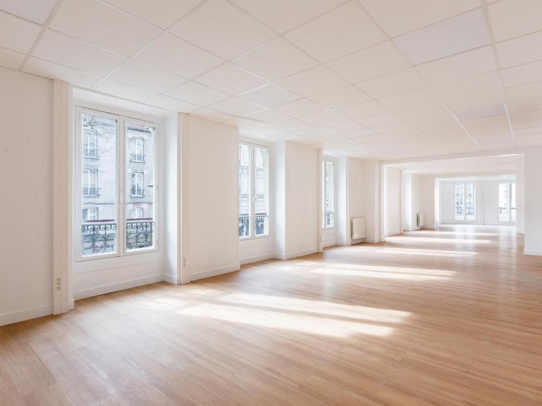 Location bureaux 181 m² non divisibles