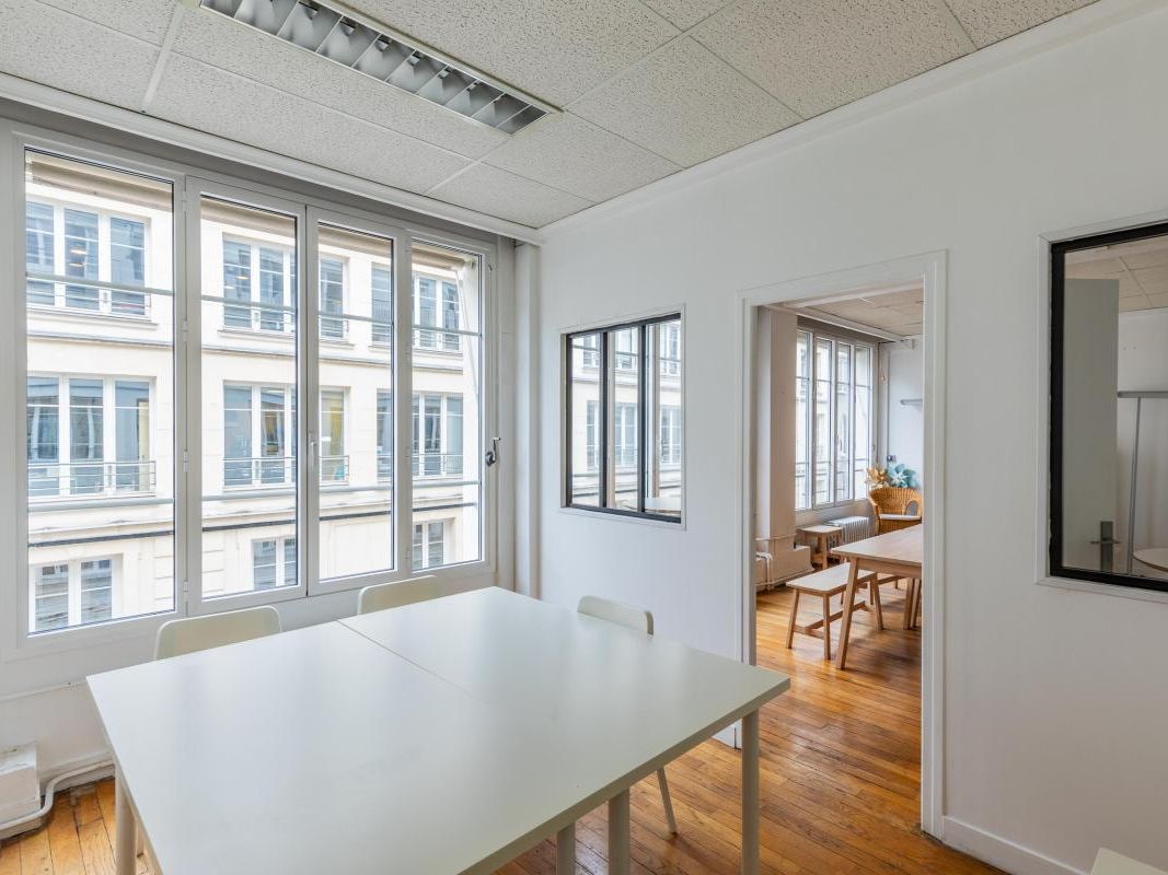 Location bureaux 214 m² non divisibles