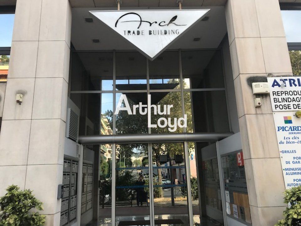 A louer bureaux 43 m²  Le Cannet