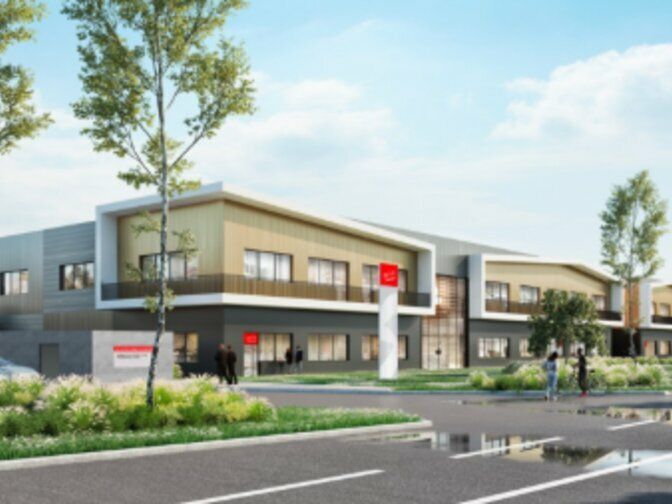 Vente local d''activites 2718 m² divisibles à partir de 493 m²