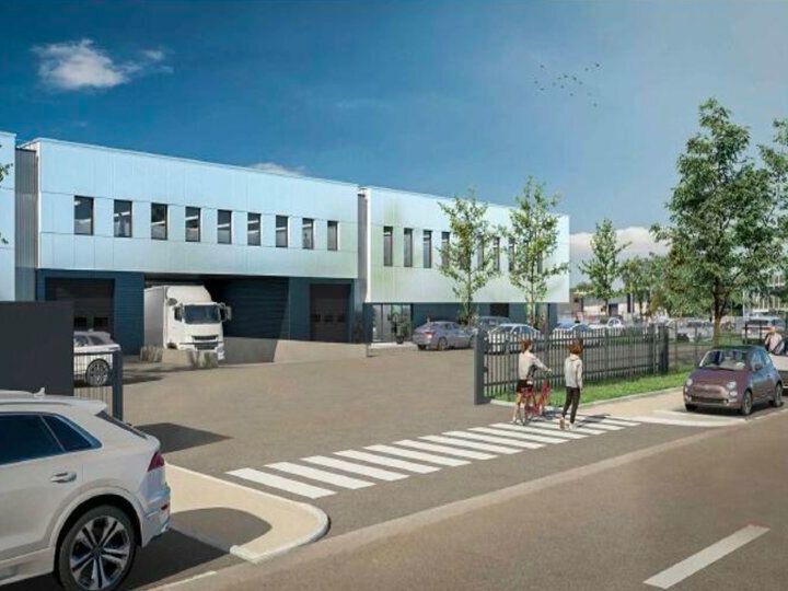 Location local d''activites 3254 m² divisibles à partir de 1627 m²