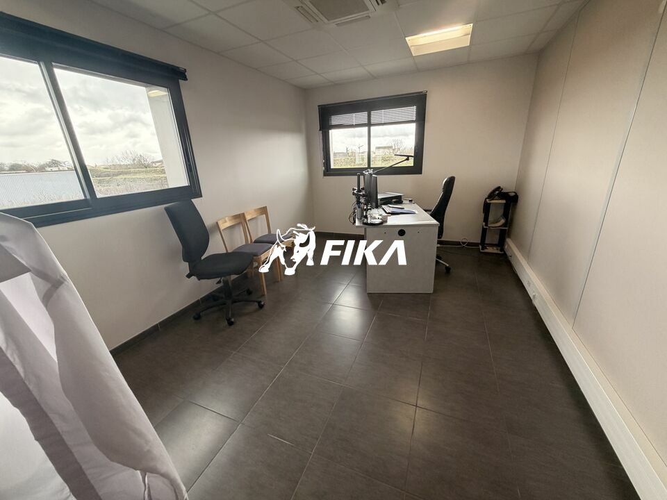 A VENDRE BUREAUX 949 m² - (31830) PLAISANCE-DU-TOUCH