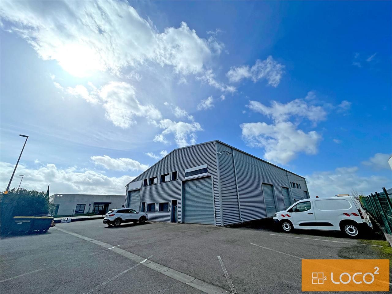 Location local 150.00 m² à GRATENTOUR