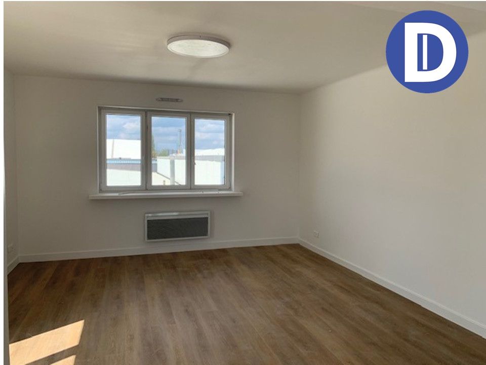 Location bureaux 125.00 m² non divisibles