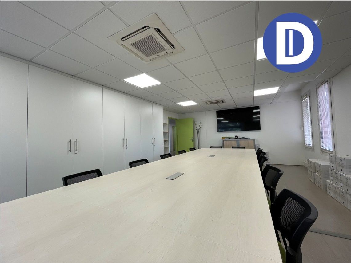 Location bureaux 182.00 m² non divisibles
