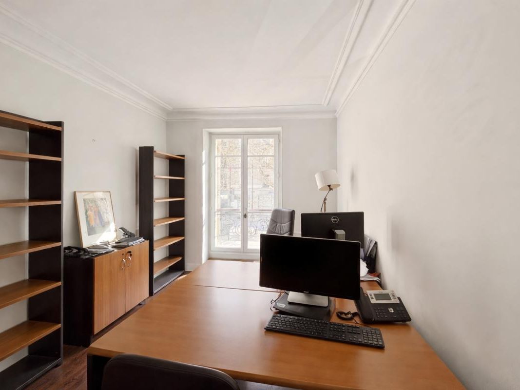 Location bureaux 58 m² non divisibles