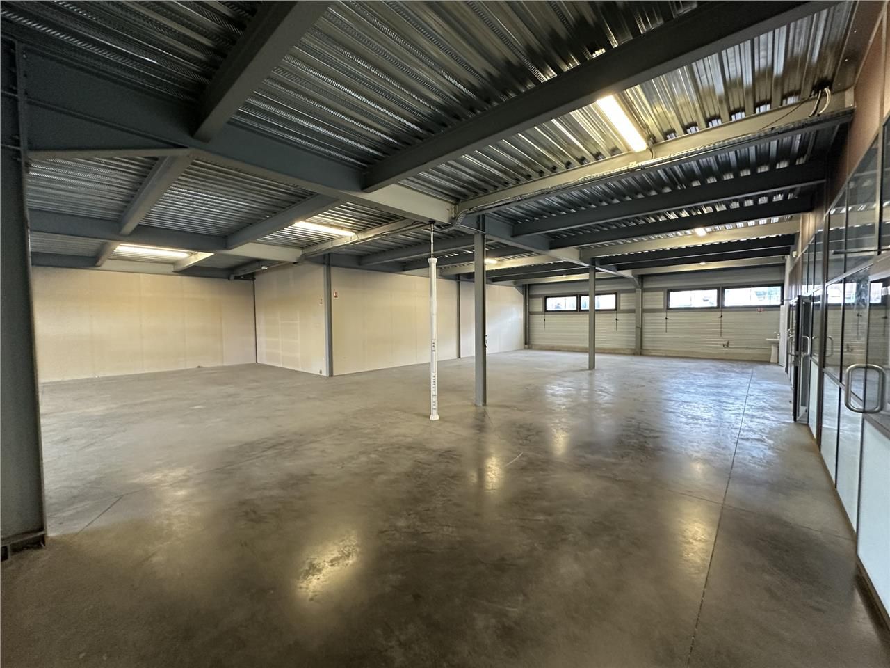 376 m² dispo à Fréjus