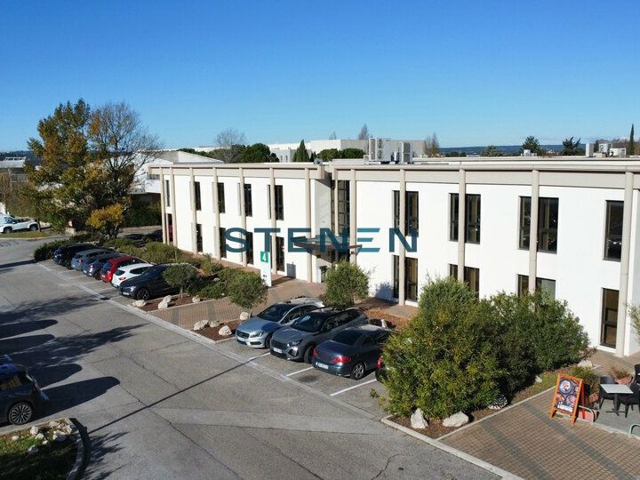 Vente bureaux 150 m² non divisibles