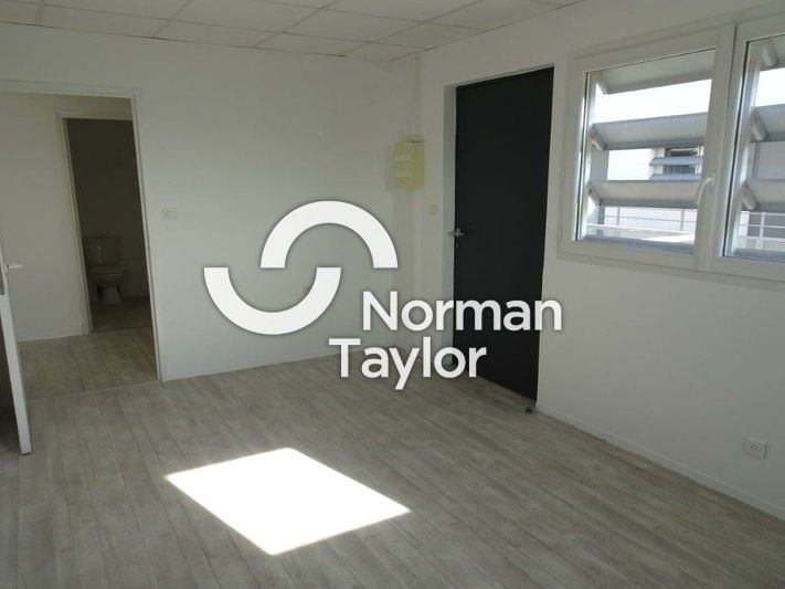 Location bureaux 100 m² non divisibles