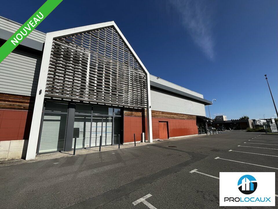 Location local commercial 207 m² non divisibles