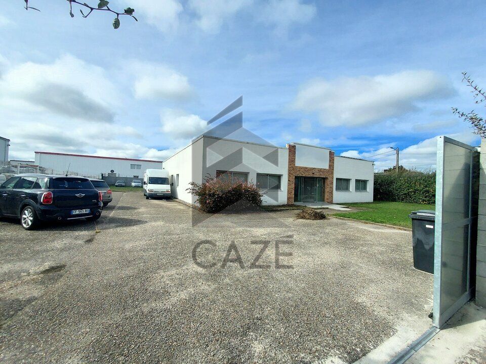 Location local d''activites 330 m² non divisibles