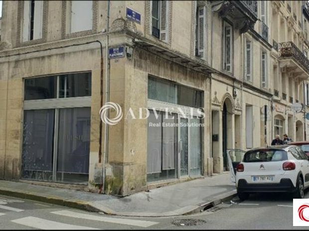 A VENDRE - LOCAL COMMERCIAL - 30 M²