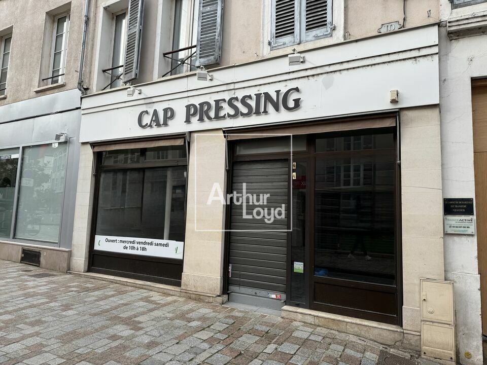 Location local commercial 89 m² non divisibles