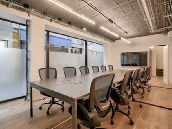 Location bureaux 398 m² divisibles à partir de 106 m²