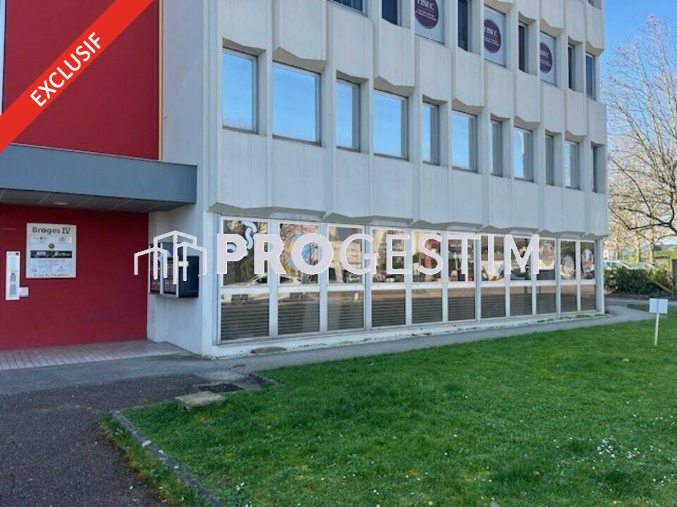Location bureaux 140 m² non divisibles