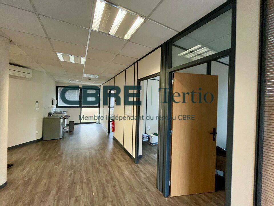 Bureaux à louer - Granges Galand 