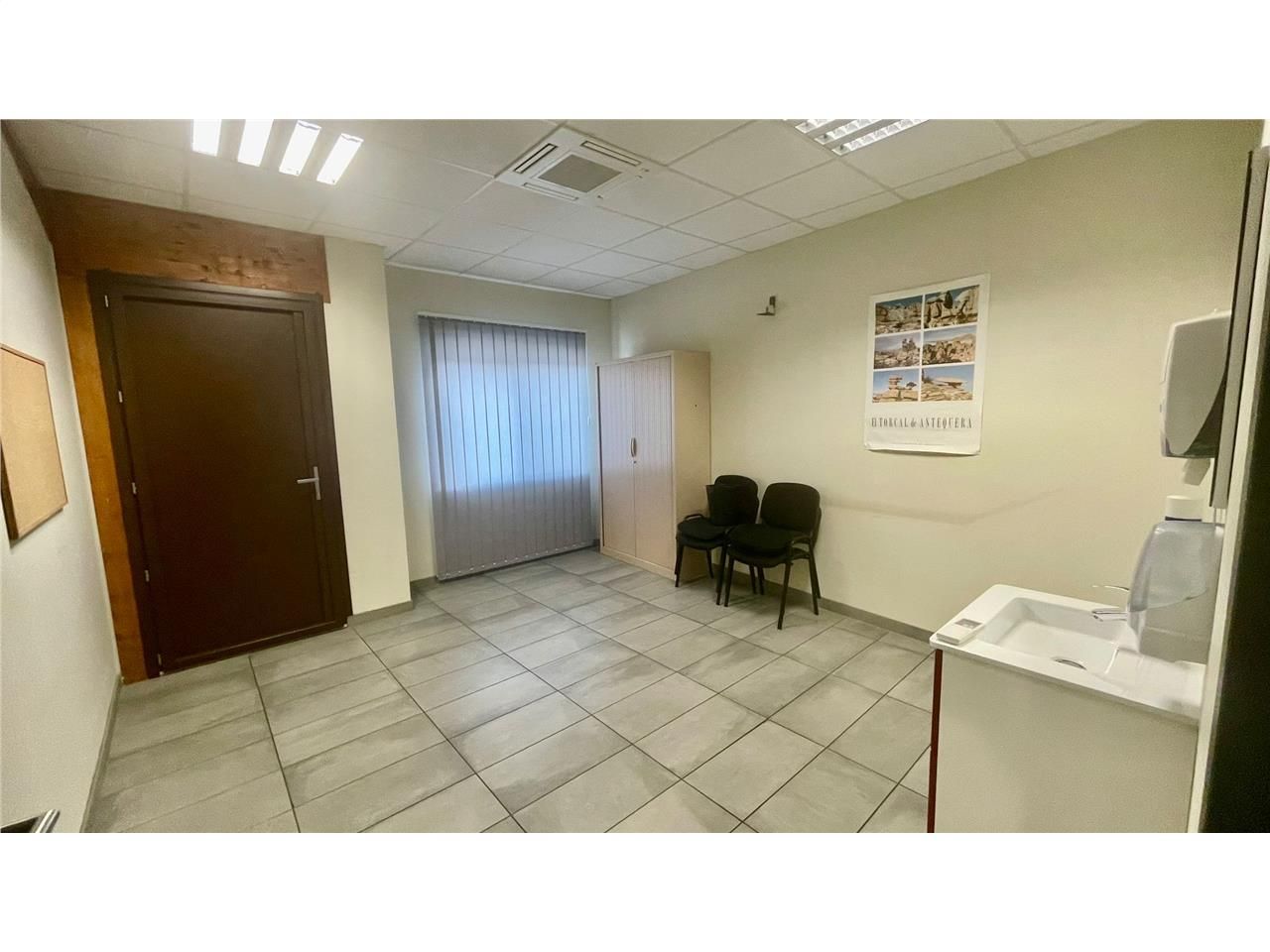 Vente bureaux 210 m² non divisibles