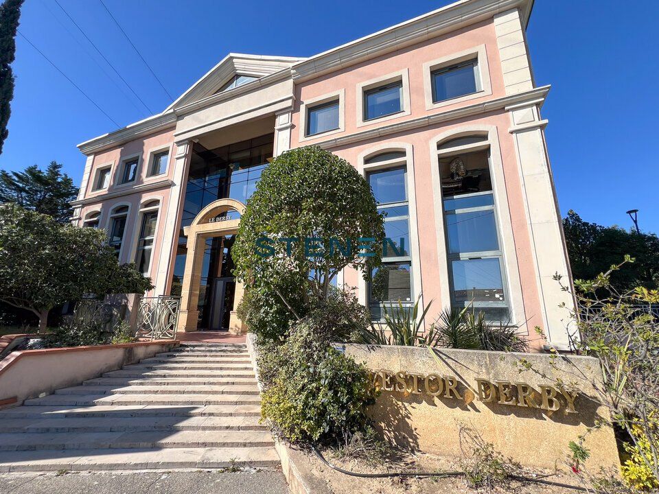 Location bureaux 94 m² non divisibles