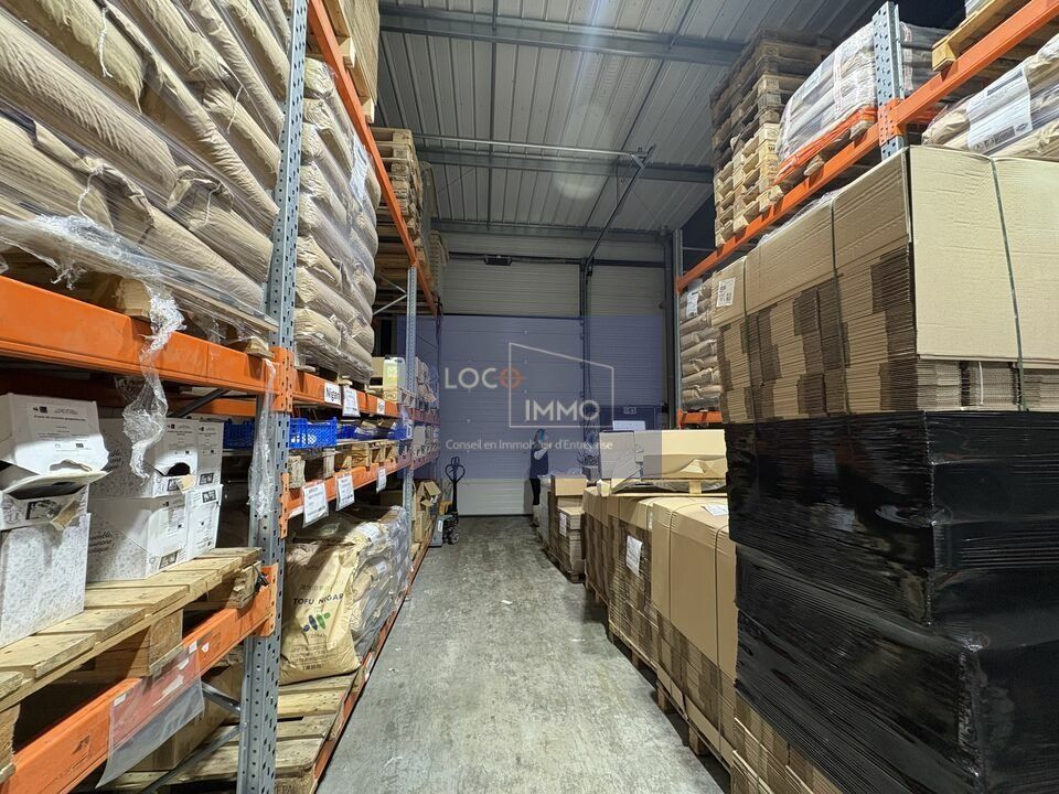 Vente local d''activites 453 m² non divisibles