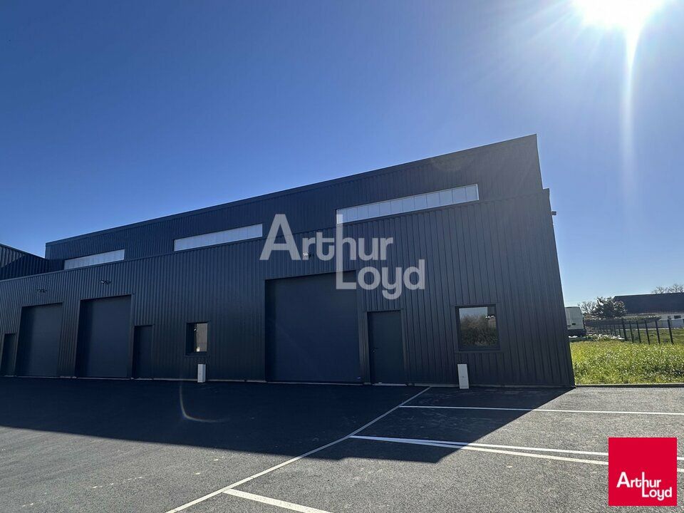 Location local d''activites 750 m² divisibles à partir de 250 m²