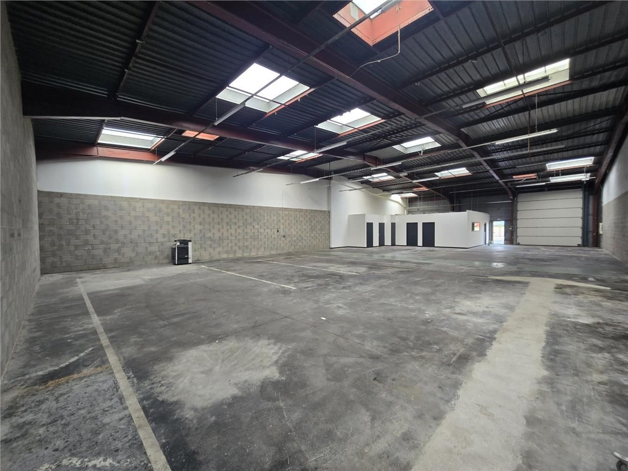 Location local 450 m² à Saint-Jean-de-Braye