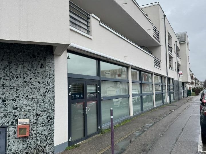 Vente bureaux 372 m² divisibles à partir de 155 m²