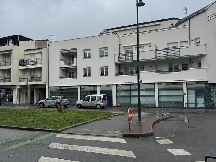 Bureaux commerciaux à vendre