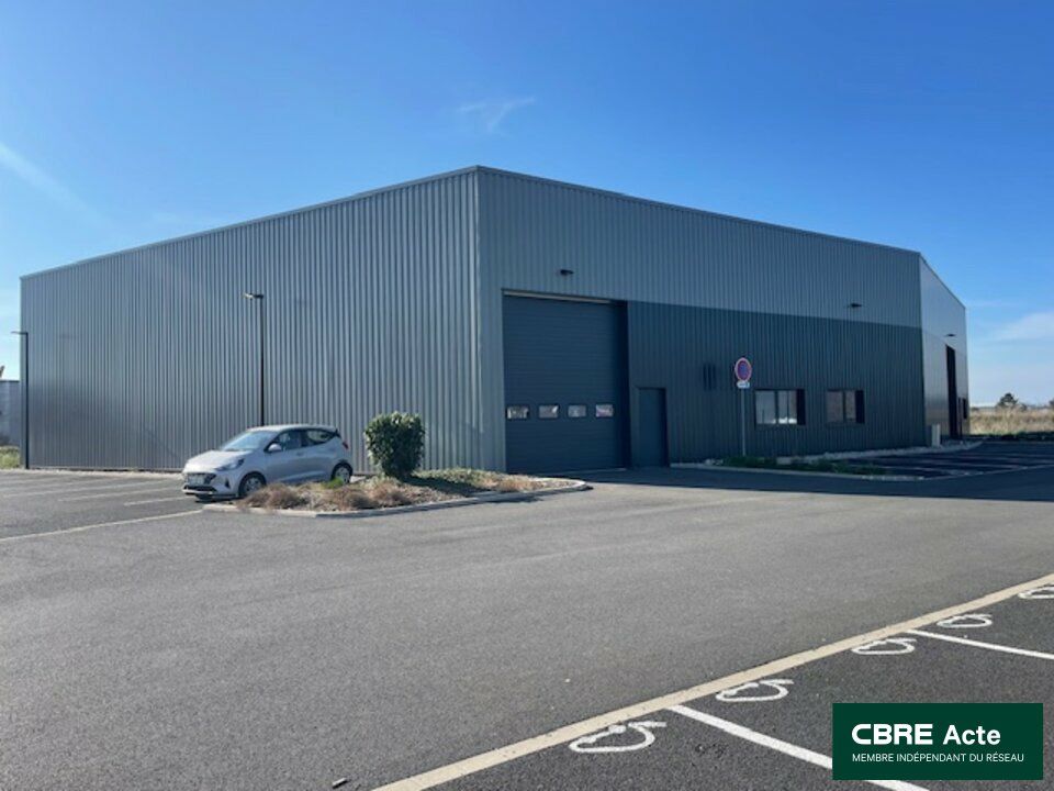 LOCAL COMMERCIAL SECTEUR DOMBASLE