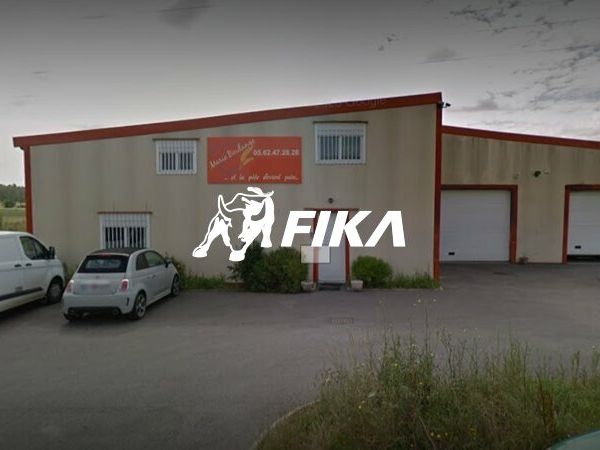 Location local d''activites 200 m² non divisibles