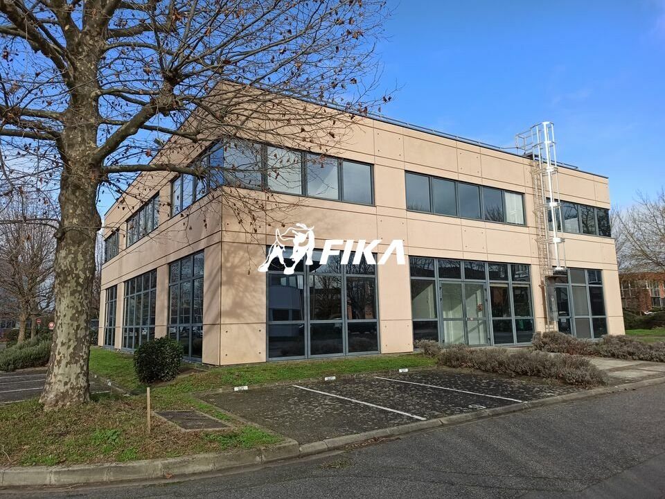 A LOUER BUREAU 242 m² - (31670) LABEGE 
