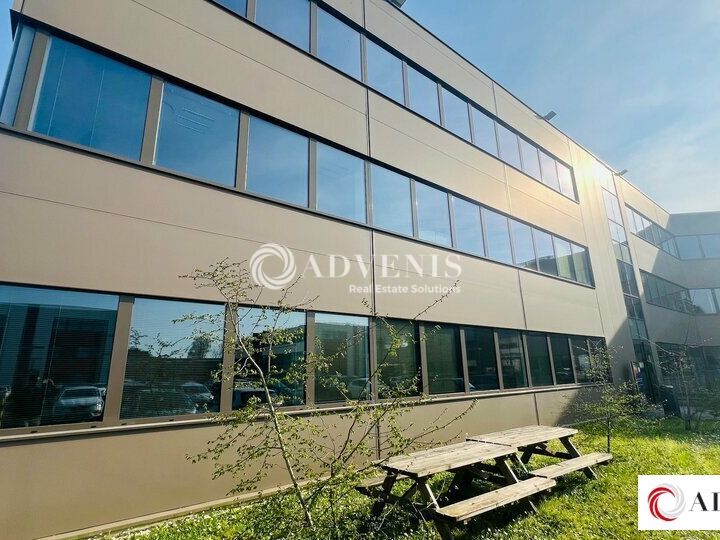 Location bureaux 327 m² non divisibles