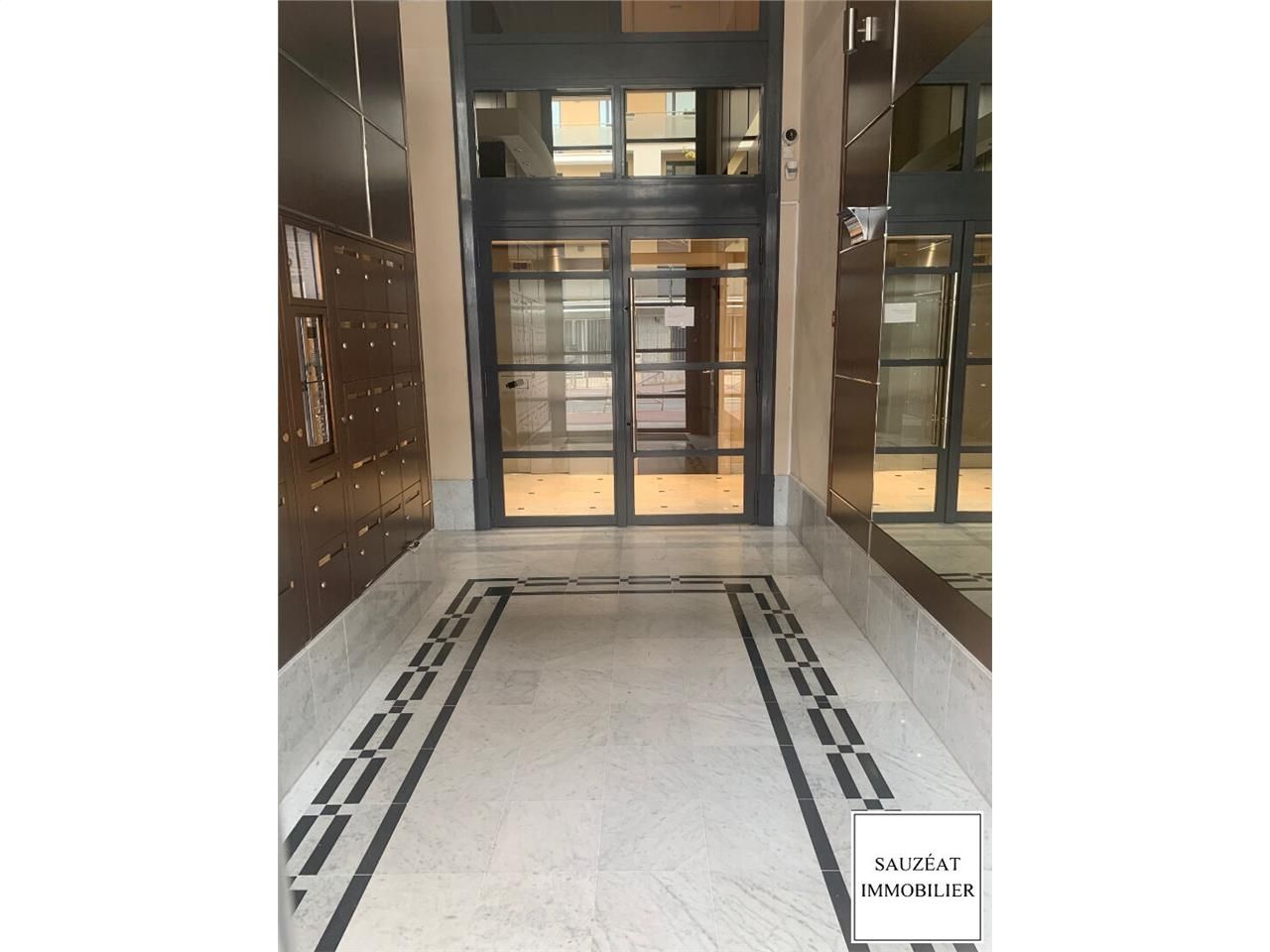 Location appartement 39.39 m² à MONTROUGE