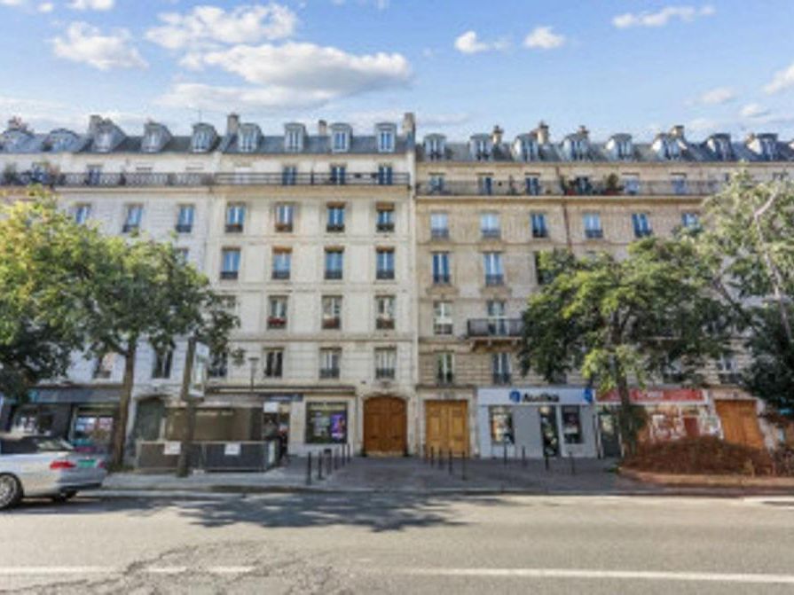 Location bureaux 365 m² non divisibles