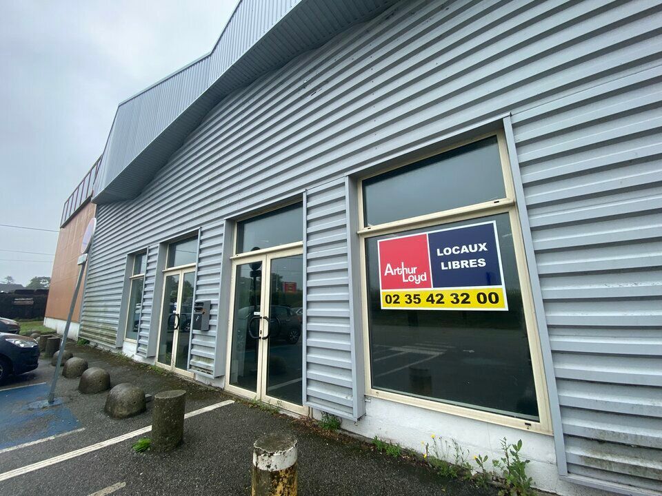 Location local commercial 1145 m² non divisibles