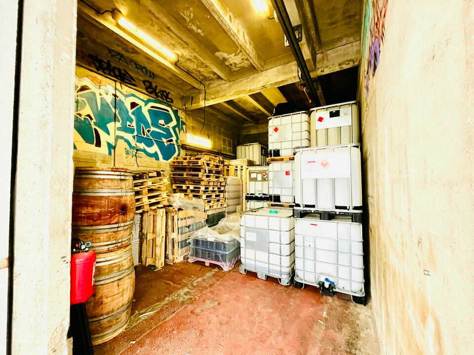 Location entrepot 79 m² non divisibles