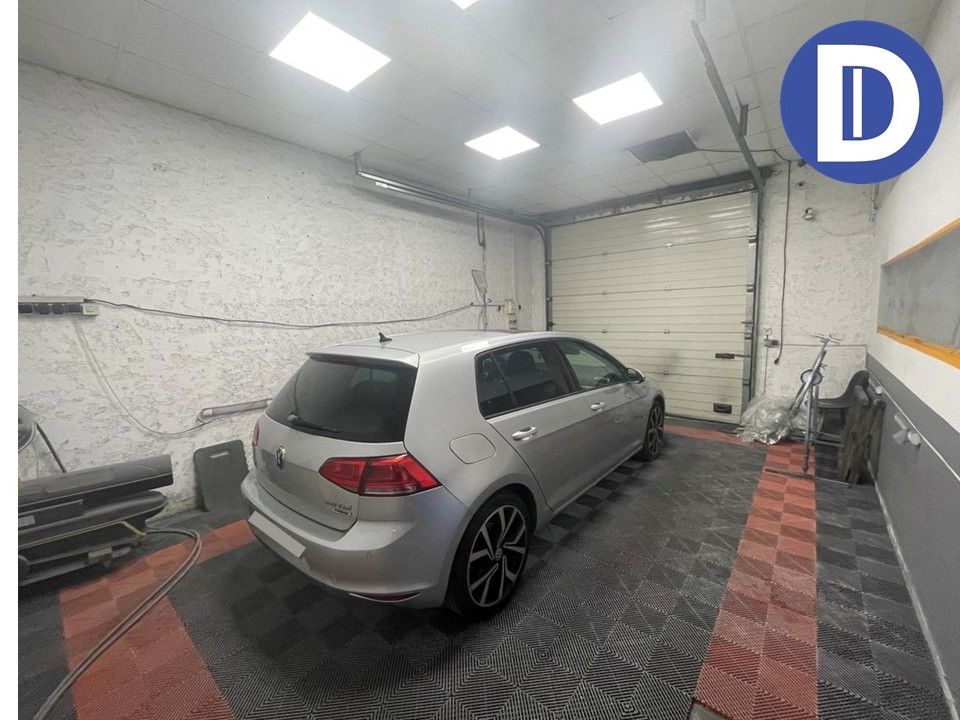 Vente activites 254.00 m² non divisibles