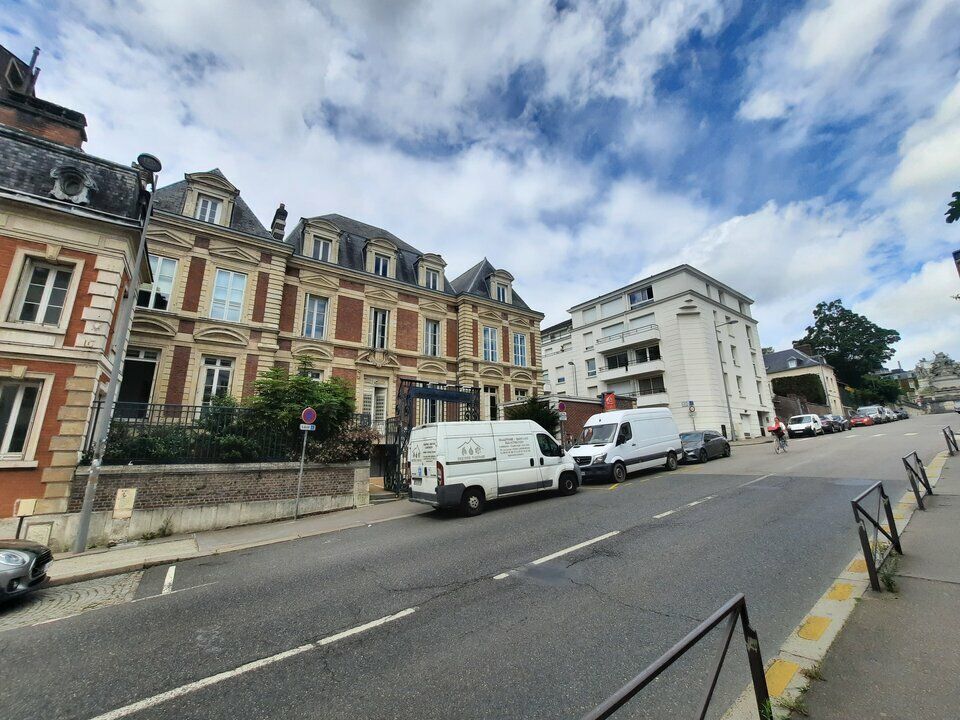 Location bureaux 88 m² non divisibles