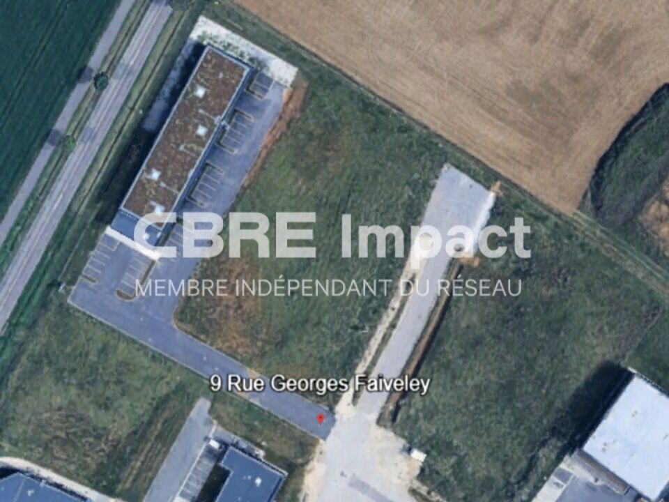 Location local d''activites 1000 m² non divisibles