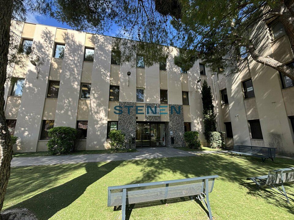 Location bureaux 260 m² non divisibles