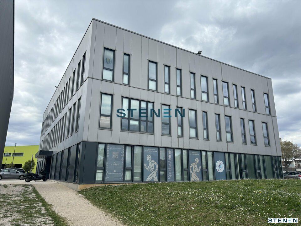 Location bureaux 160 m² non divisibles