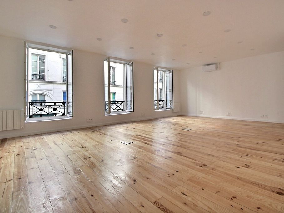 Location bureaux 355 m² divisibles à partir de 176 m²