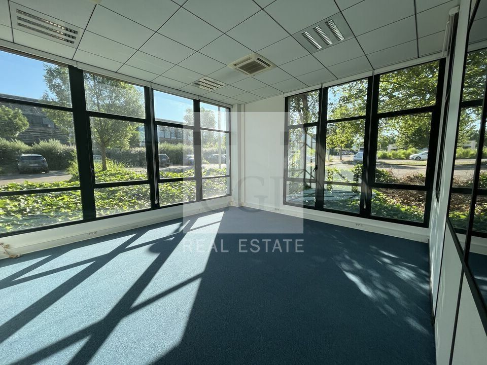 Vente bureaux 514.6 m² non divisibles