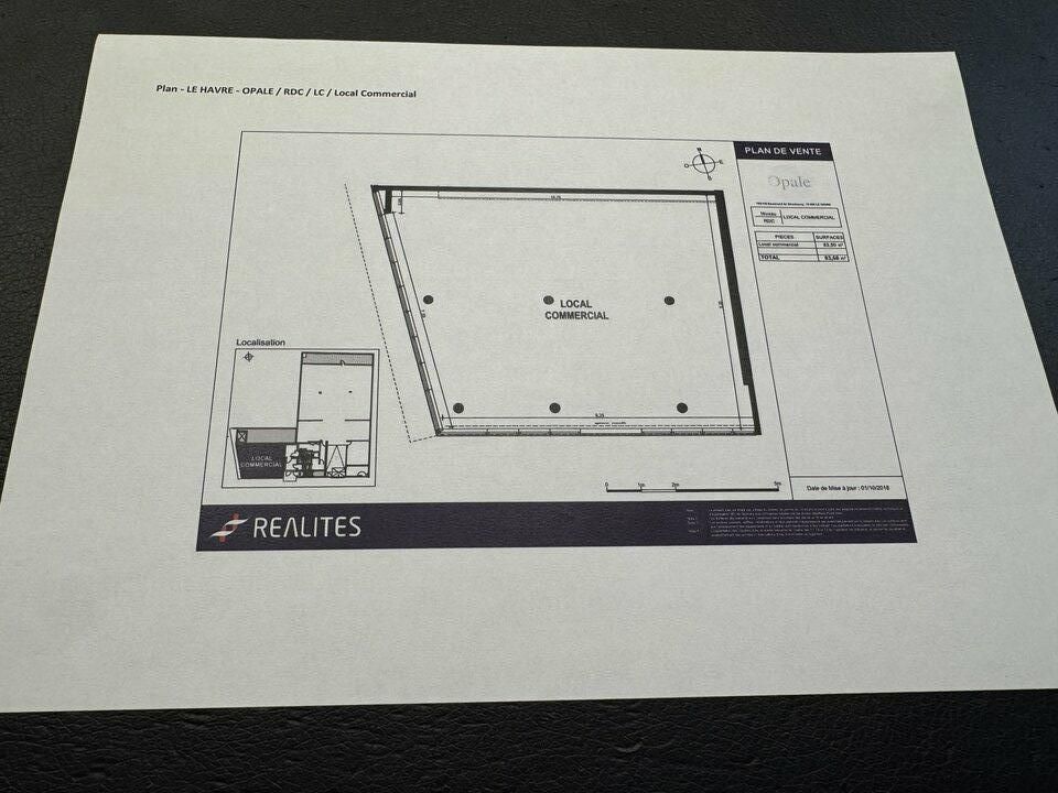 Location local commercial 83 m² non divisibles