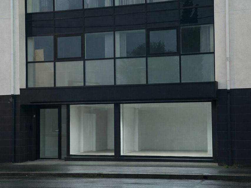 Location local commercial 125 m² non divisibles