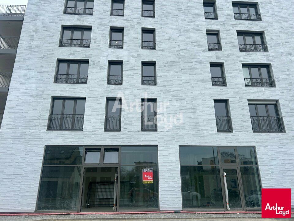 RENNES - LOCAL COMMERCIAL NEUF A LOUER