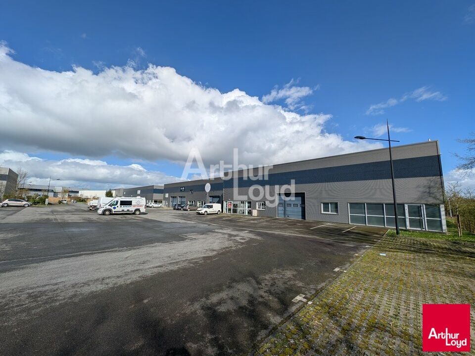 Vente local d''activites 245 m² non divisibles